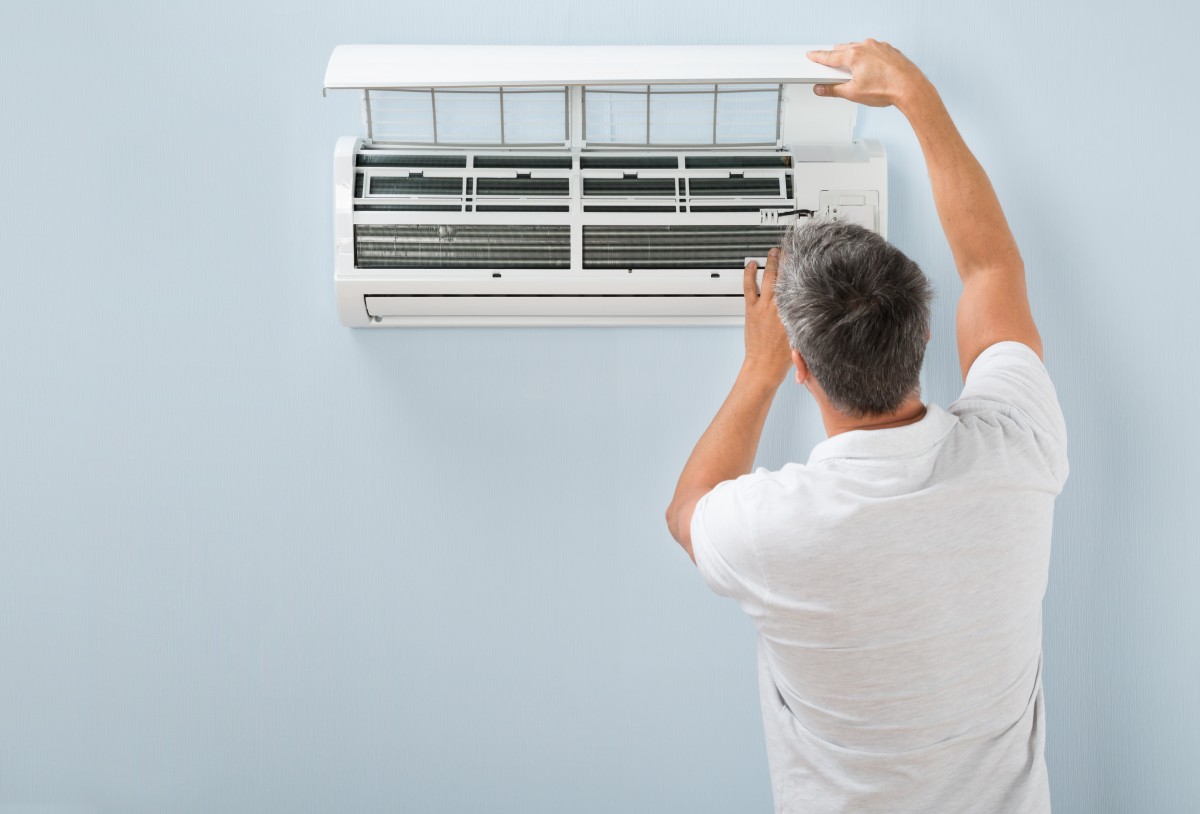 AC Wall AC Wall
